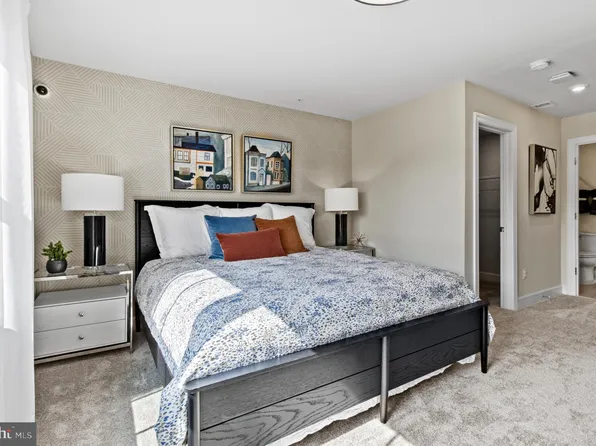 3427 Carnaby St, Hyattsville, MD 20781