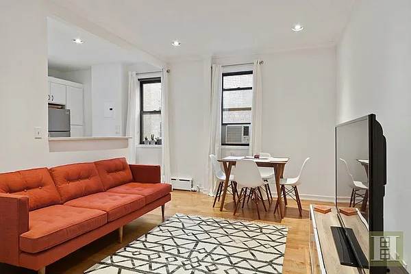 Rented by Halstead Real Estate | media 19