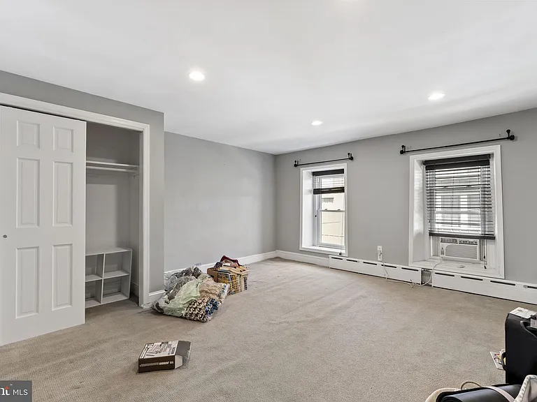 183 Markle St — Photo 17