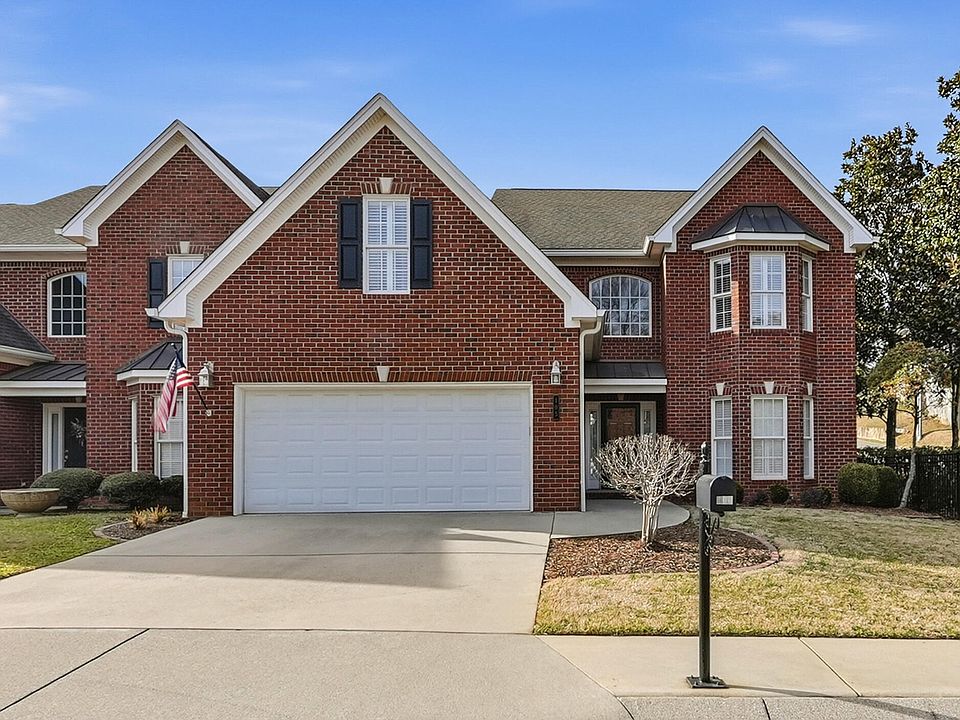 1st image of 105 Overbriar Dr NE