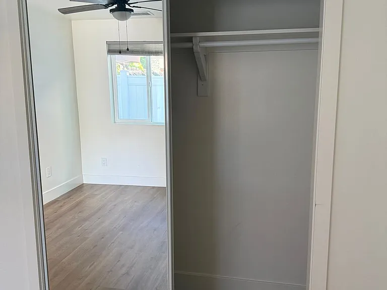 1762B Los Feliz Dr #B — Photo 20
