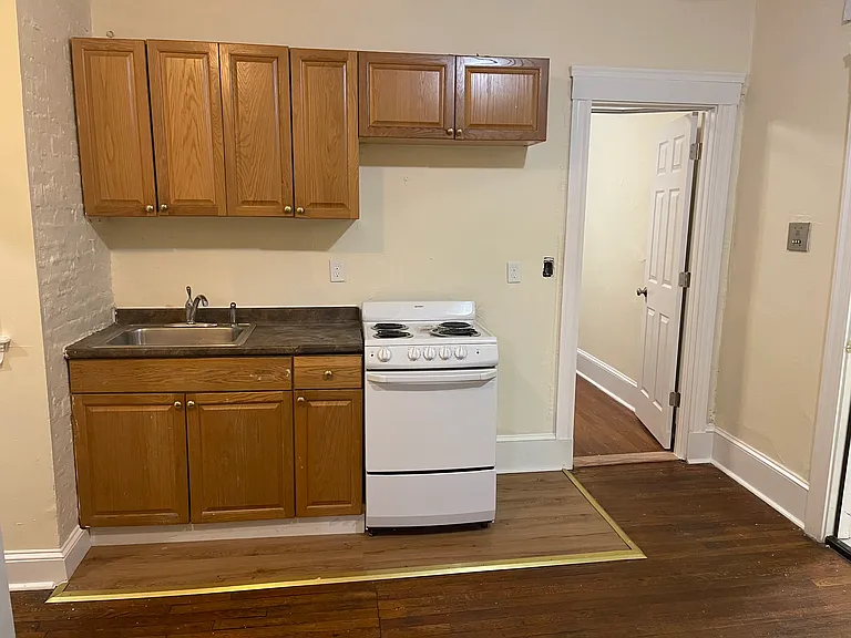 51 Park Dr #3 — Photo 3