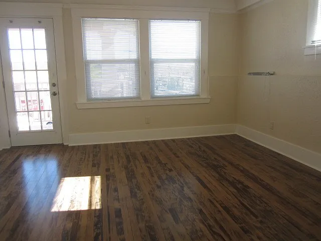 721-727 SVA — Photo 12