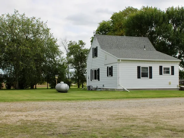 18121 120th Ave NE, Thief River Falls, MN 56701