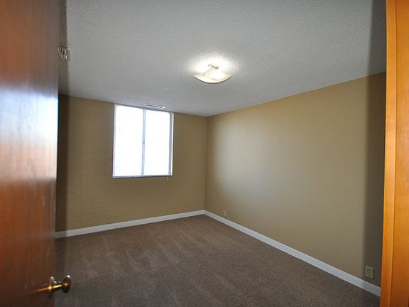 3rd image of 601 S 18th St #209