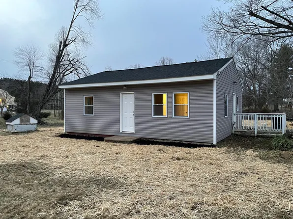52 Joshua Rd, Stafford, VA 22556