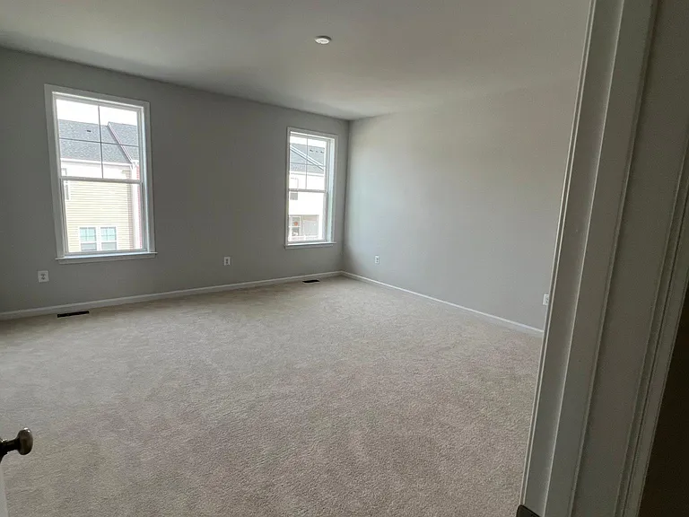 809 Birchwood Hill Pl #B — Photo 7