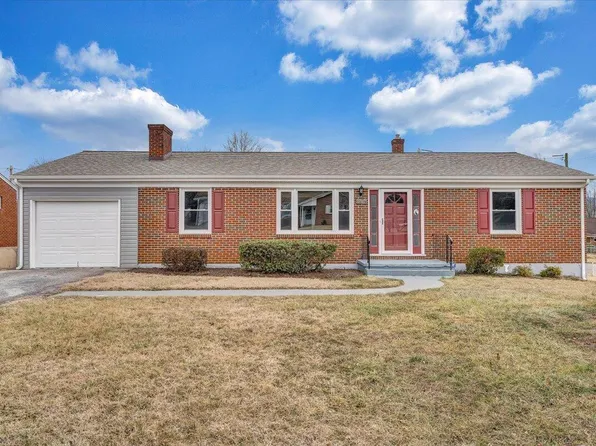 1434 Azalea St, Salem, VA 24153