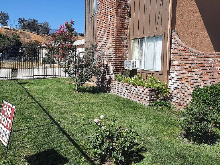 1691 Garden Dr #E — Photo 2