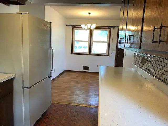 5209 Greenfield Ave — Photo 7