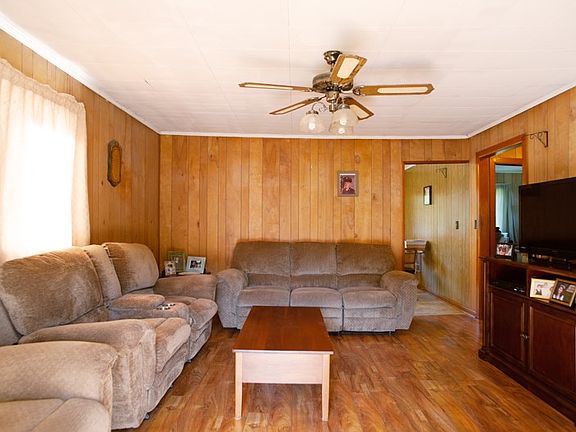 4th image of 267 Hunter Dr