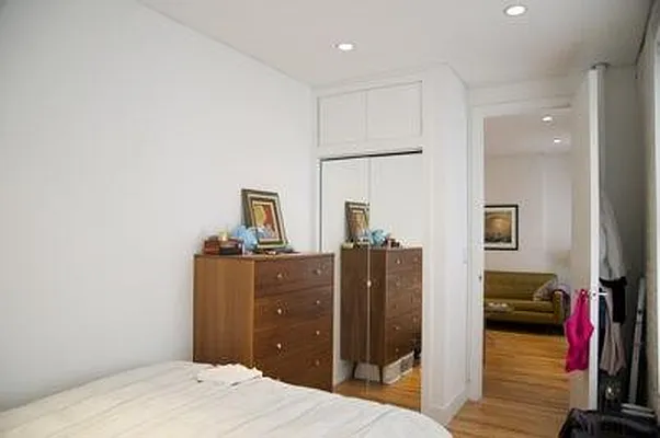 Rented by Veracity NYC LLC | media 27