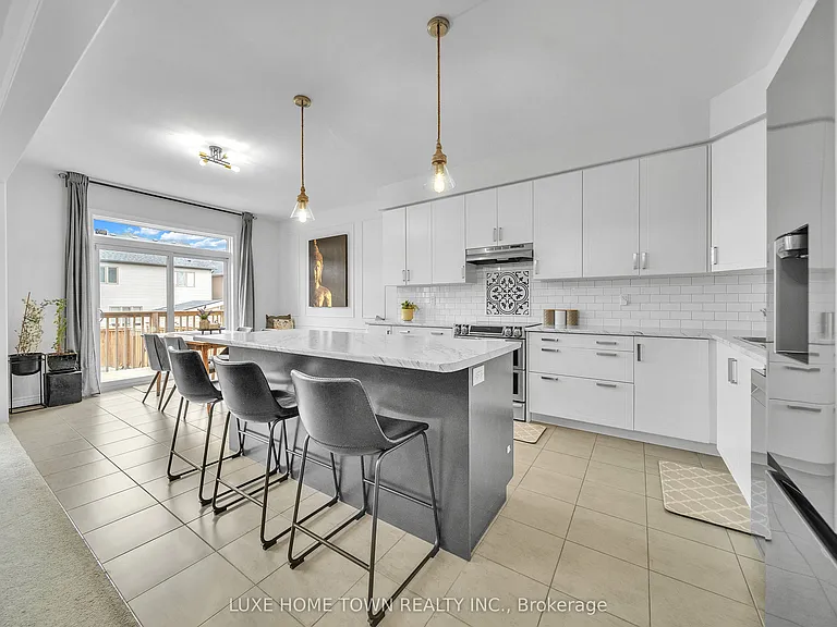 26 Gibbs Way — Photo 13