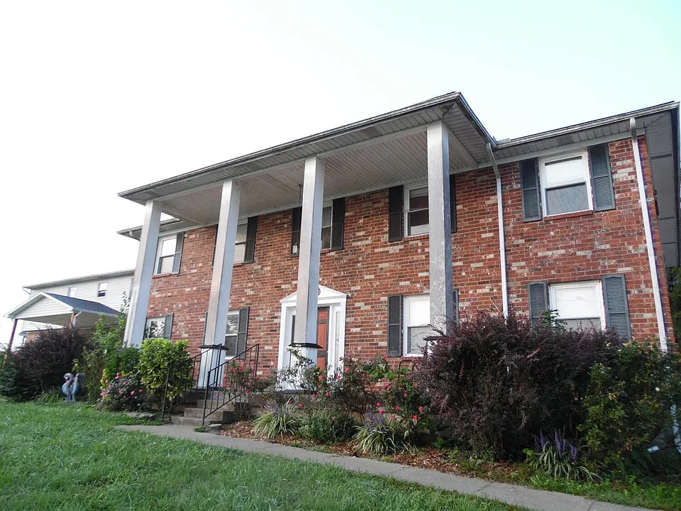 1511 Steadmantown Ln #1