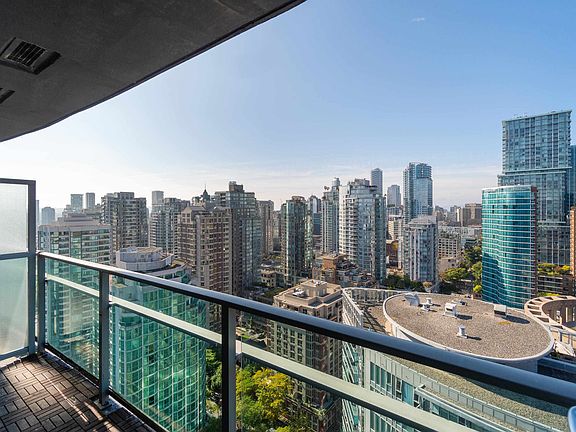 2nd image of 233 Robson St #3301