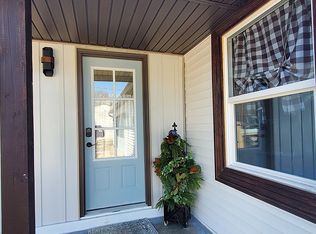 1336 N 9th St, Mitchell, IN 47446