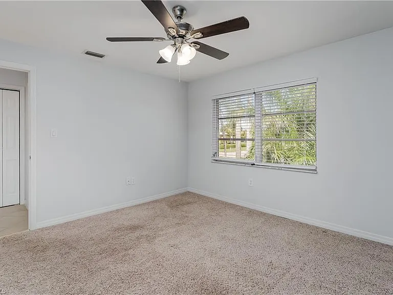 180 Cypress Way E #B212 — Photo 13