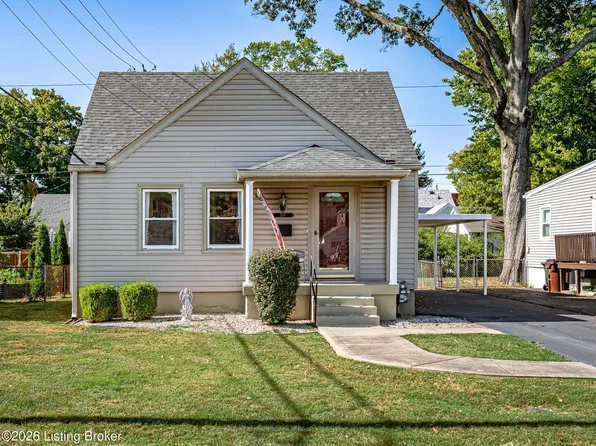 206 Colonial Dr, Saint Matthews, KY 40207