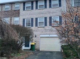 1081 Barnside Rd, Allentown, PA 18103