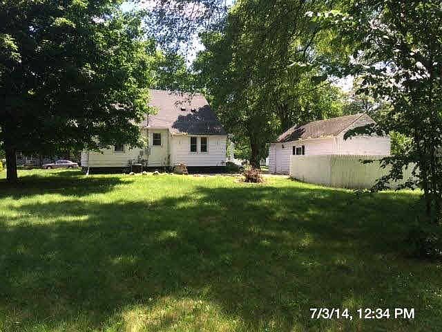 2nd image of 326 S Willow Street