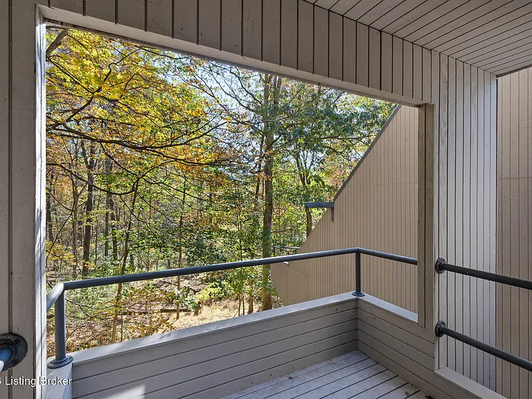 6 Glen Arden Rd — Photo 24