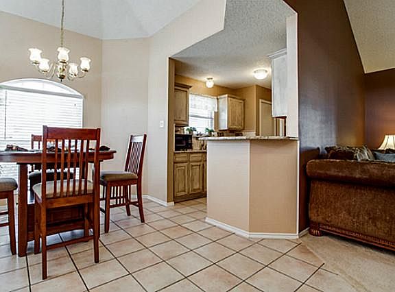 4th image of 3401 Trailridge Dr