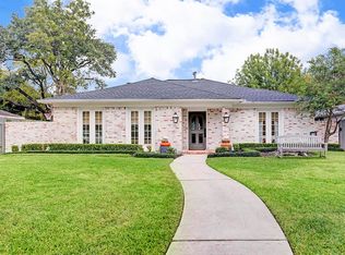 5660 Wickersham Ln, Houston, TX 77056