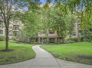 5100 W 96th St APT 524, Oak Lawn, IL