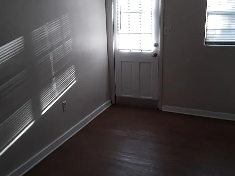 120 Laurel Oak St — Photo 11