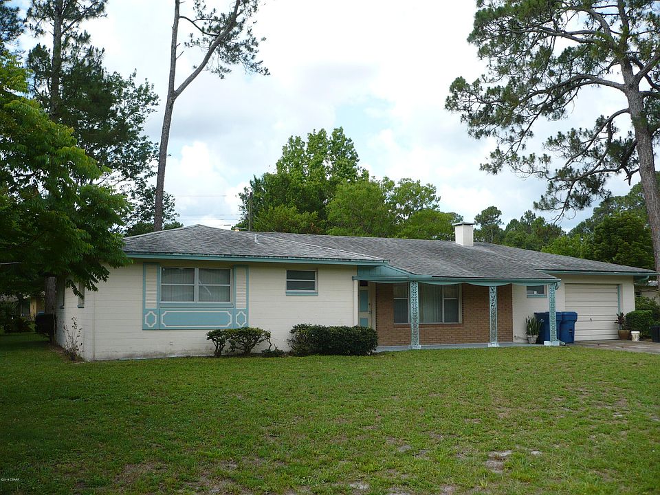 1st image of 11 Azalea Dr