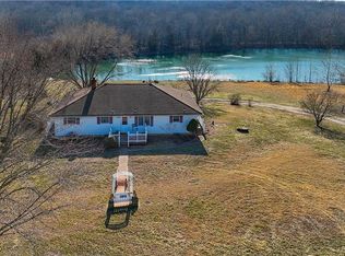 20712 Carpet Barn Rd, Lincoln, MO 65338