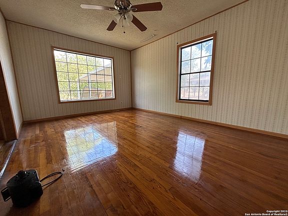3rd image of 314 Marbauch Ave