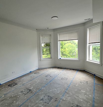 3rd image of 1456 N Kedzie Ave APT 3F
