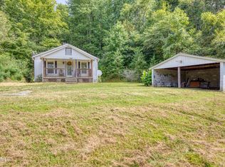 977 Graves Delozier Rd, Seymour, TN 37865