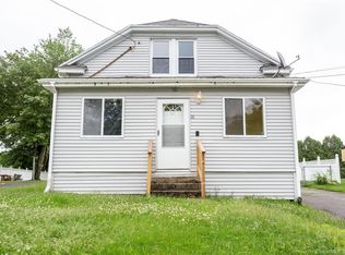 28 Shelton Ave, Wolcott, CT 06716