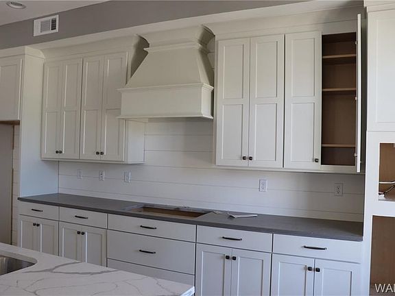 4th image of 5983 Talbotton Ave