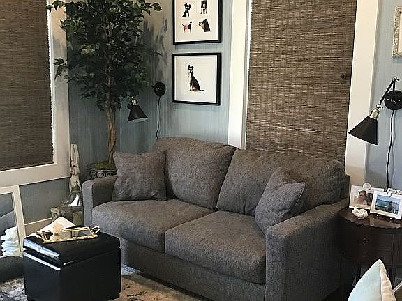 Front Roon -second bedroom