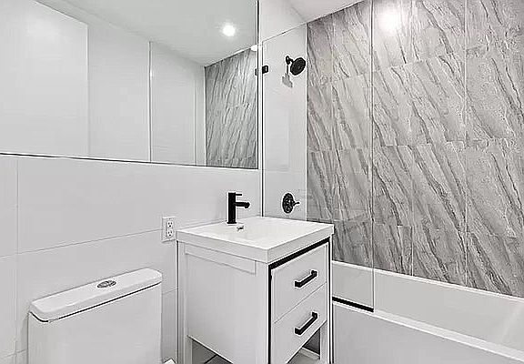 4th image of 282 E 32nd St #2L