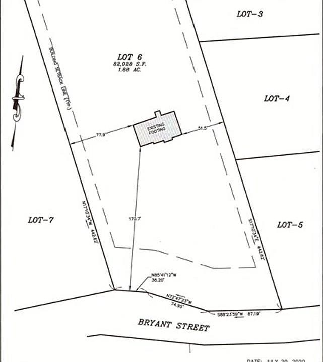 2nd image of 48 Bryant St
