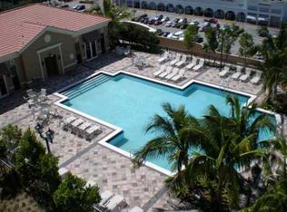 3232 SW 22nd St APT 504, Coral Gables, FL 33145