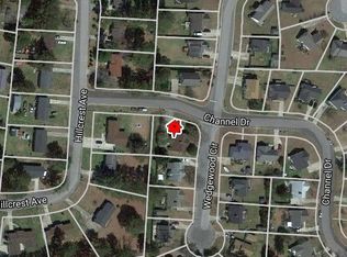 2404 Wedgewood Cir, Winterville, NC 28590