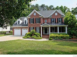 325 Chanticlair Dr, Apex, NC 27502