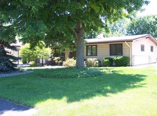 405 Garrettson Ave, Michigan City, IN