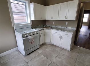 489 15th Ave FLOOR 3, Newark, NJ 07103