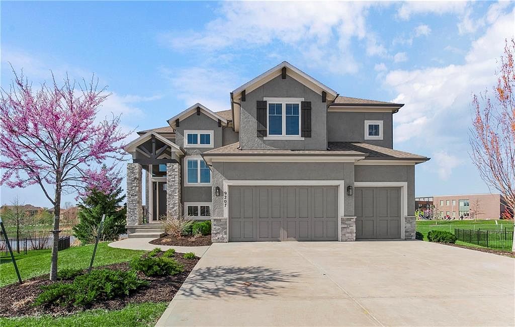 9207 W 177th Ter, Overland Park, KS 66013 | Zillow