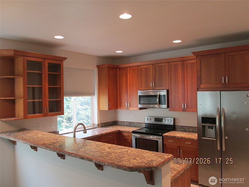 5th image of 1262 Ebbets Drive SW