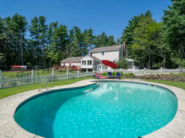 108 Range Rd, Northwood, NH 03261