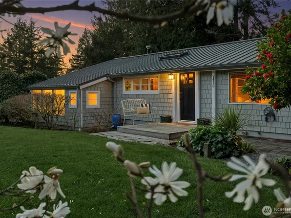9420 NE Eric Avenue, Bainbridge Island, WA 98110