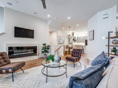 1813 Park Ave #103, Dallas, TX, 75215