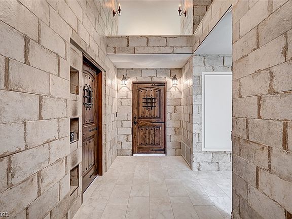 3rd image of 5457 Olivebrook Ct